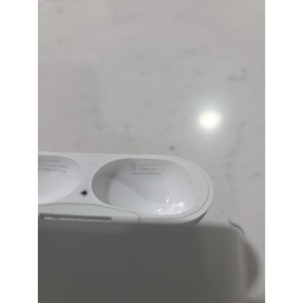 AirPods Pro (2nd Generation) Charging Case Replacement ONLY A2700 ENGRAVED